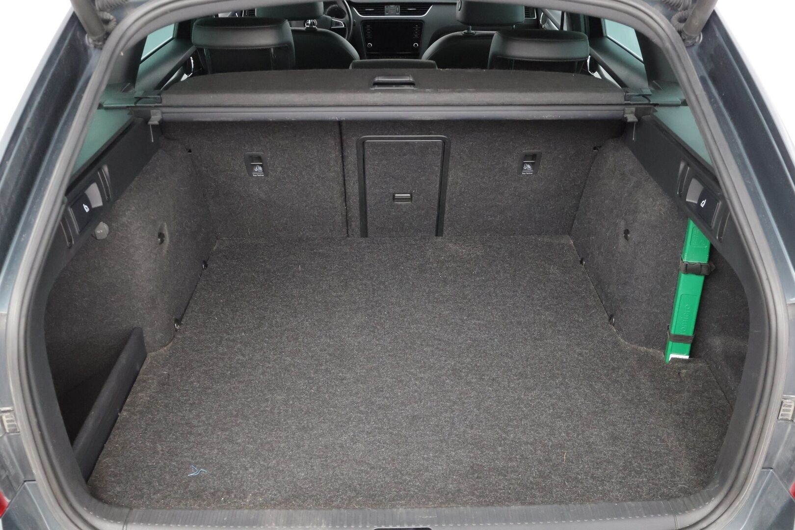 Skoda Octavia 2020 Combi 1,5 TSI G-TEC Style BusinessLine DSG Autom. * Adapt. Cruise / Muistipenkki / P-Kamera / Nahka / Tunnelmavalaistus* - 2 om. Suomi-auto HUIPPU VARUSTELTU!
