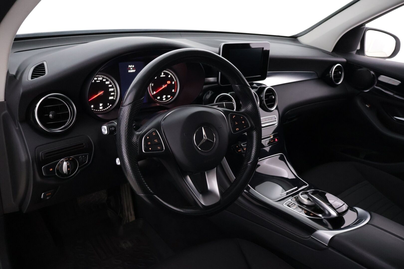 Mercedes-Benz GLC 2017 220 d 4MATIC BlueTec *Lohko / P-Kamera / Vetokoukku / Navi* - Neliveto / Jokaiseen maastoon!