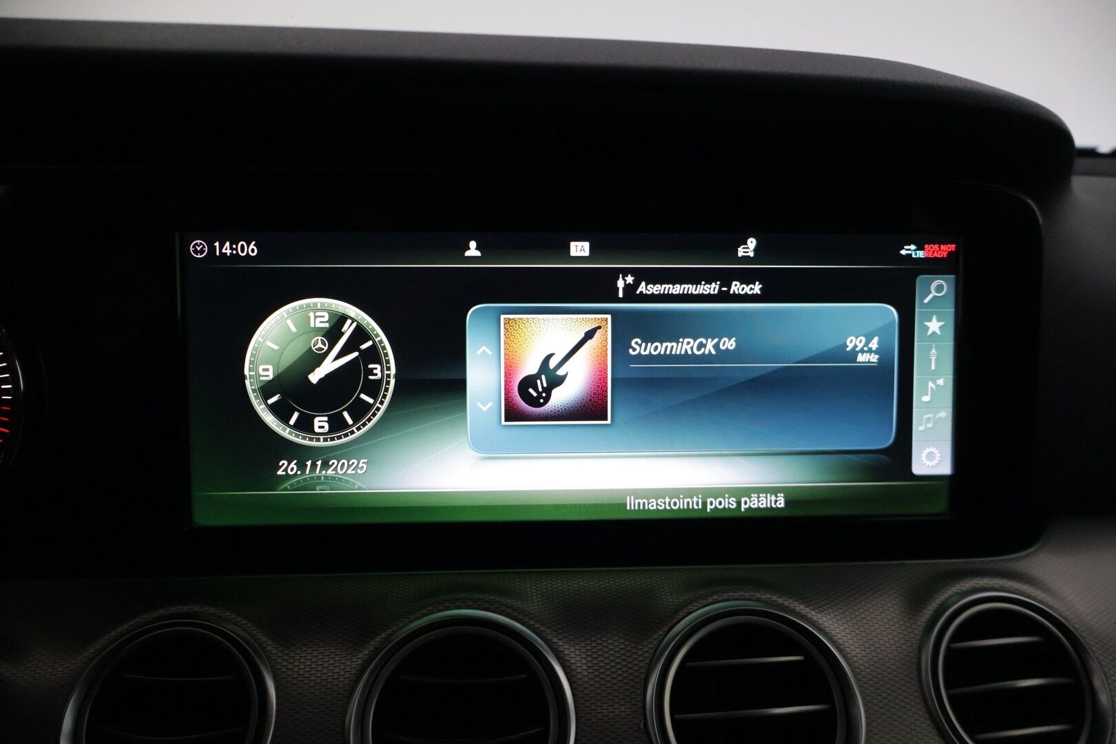 Mercedes-Benz E 2018 220 d T A Premium Business * Multibeam-LED / P-Kamera / Vetokoukku / Sporttinahat / Comand Navi * - * Näyttävä hyvin huollettu yksilö, uusilla talvirenkailla! *