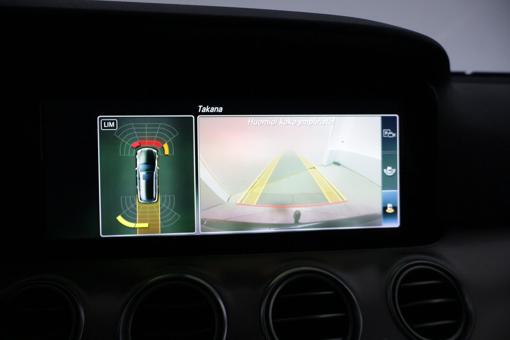 Mercedes-Benz E 2018 220 d T A Premium Business * Multibeam-LED / P-Kamera / Vetokoukku / Sporttinahat / Comand Navi * - * Näyttävä hyvin huollettu yksilö, uusilla talvirenkailla! *