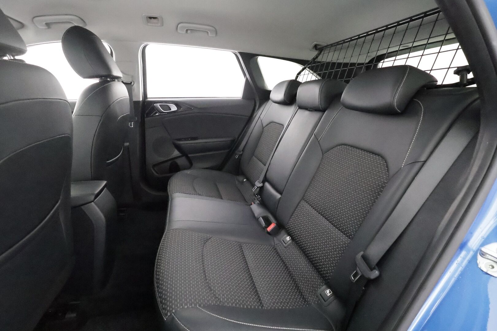 Kia Ceed 2020 1,4 T-GDI ISG 140hv EX SW DCT A/T - | Vakkari | Lohko | P.Kamera | LED | Puolinahat | Navi | Apple&Android | Suomi-auto | Kahdet Renkaat |