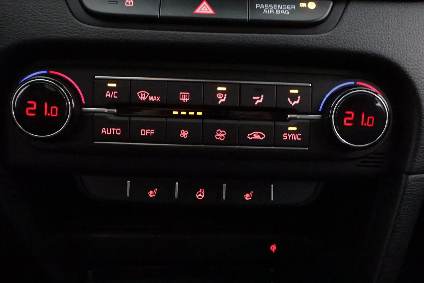 Kia Ceed 2020 1,4 T-GDI ISG 140hv EX SW DCT A/T - | Vakkari | Lohko | P.Kamera | LED | Puolinahat | Navi | Apple&Android | Suomi-auto | Kahdet Renkaat |