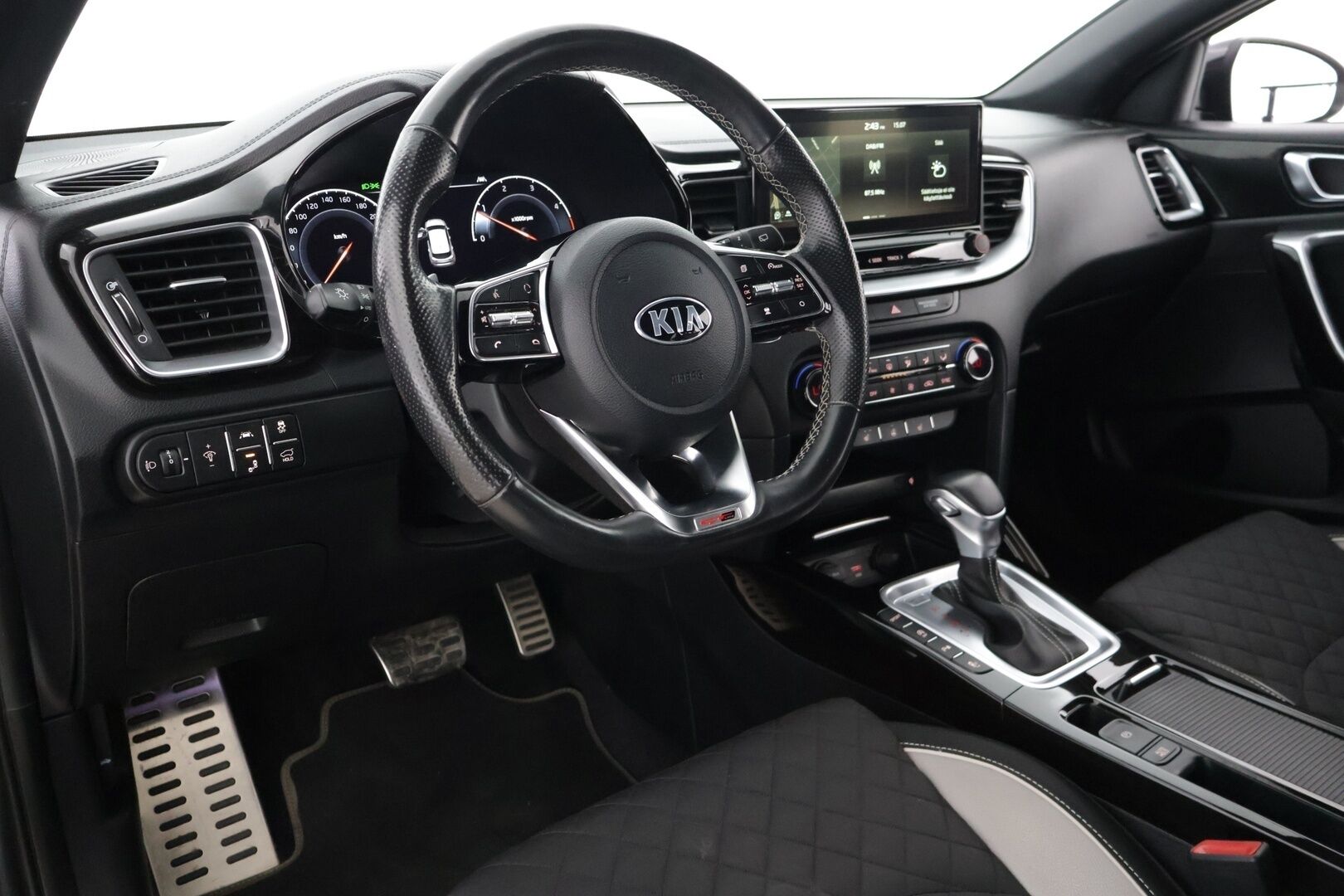 Kia ProCeed 2020 1,6 CRDi SCR ISG 136hv GT-Line Business Premium SB DCT A/T 18 - *ACC / P-kamera / Tutkat / Näyttävä! - */ ACC / Digimittaristo / Navi / P-kamera / Tutkat / 2x renkaat /* - HULLU BLACKWEEK KORKOTARJOUS 2,49%