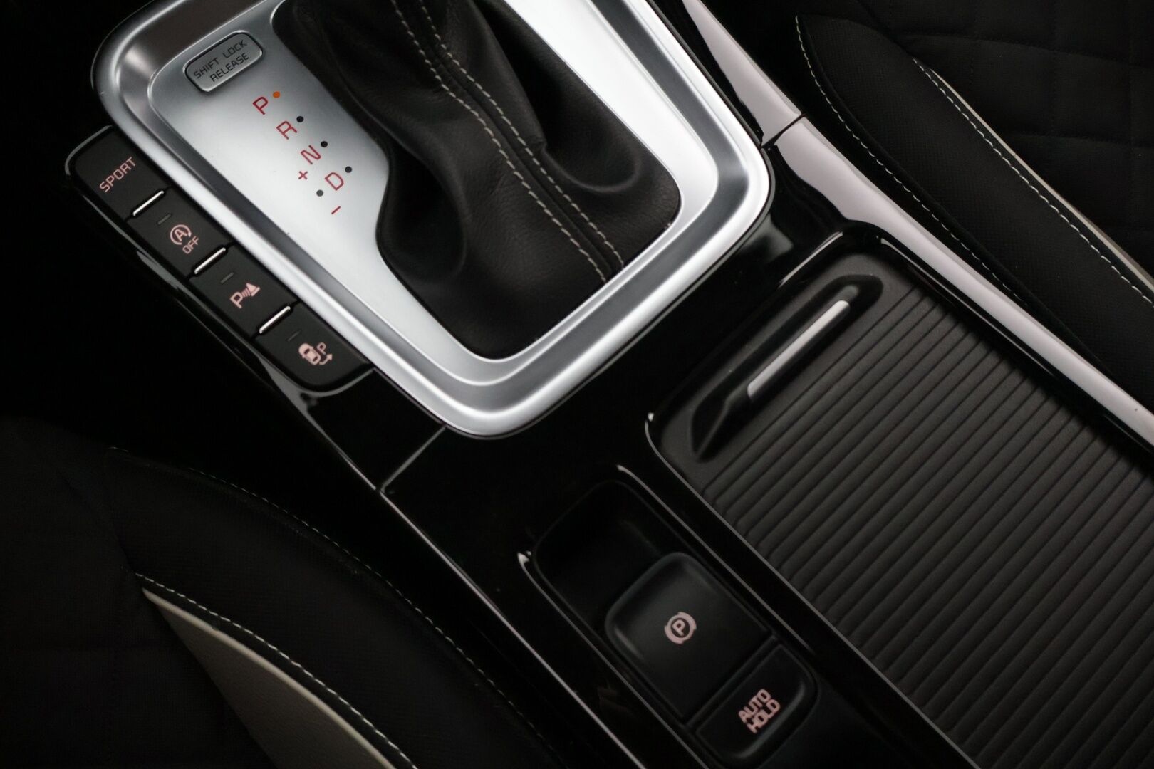 Kia ProCeed 2020 1,6 CRDi SCR ISG 136hv GT-Line Business Premium SB DCT A/T 18 - *ACC / P-kamera / Tutkat / Näyttävä! - ACC / Digimittaristo / Merkkihuollot / Navi / P-kamera / Tutkat / Renkaat ok