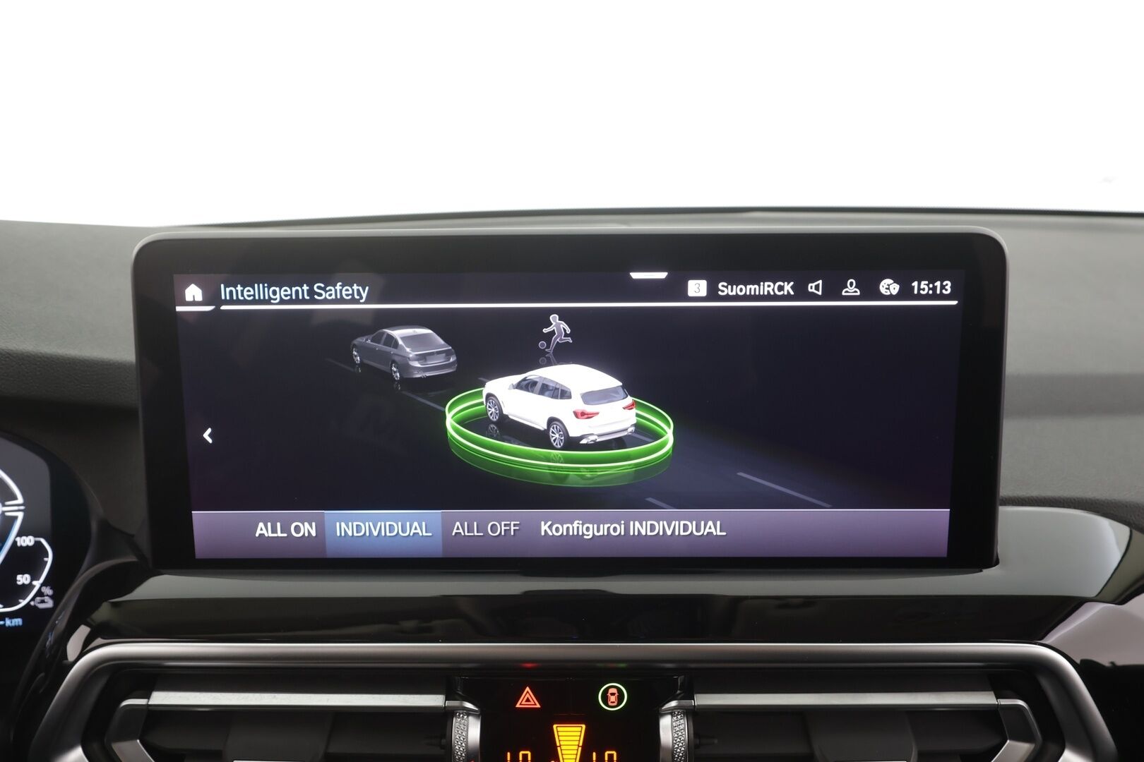 BMW X3 2023 G01 xDrive 30e A Charged Edition - | ACC | Lisälämmitin | Koukku | Hifit | LED | Sporttinahat | P.Kamera | Comfort access | Apple&Android | 1.Om Suomi-auto | Kahdet Renkaat | Merkkihuollettu |