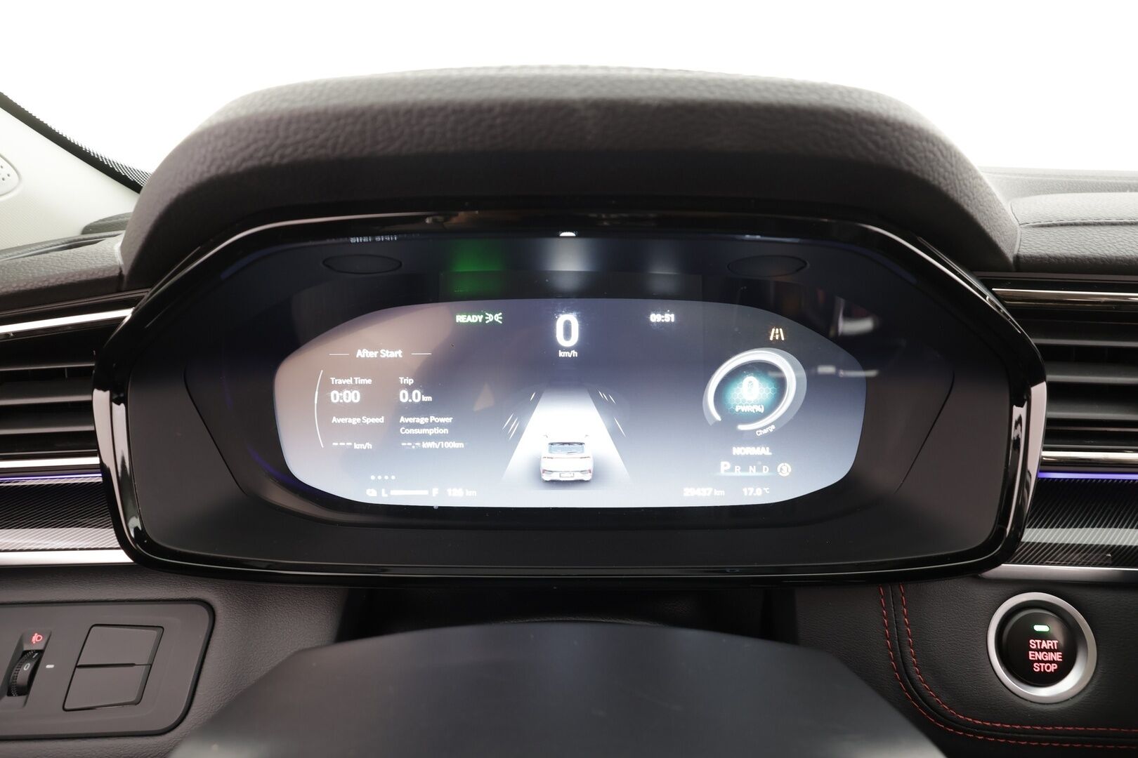 Maxus Euniq 6 2023 Grand Suv Summer Edition - | ACC | Panorama | Sähkönahat | 360° | Kaistavahti | BSM | Ambient | Keyless | LED | Digimittaristo | Suomiauto | 2x renkaat aluin | 