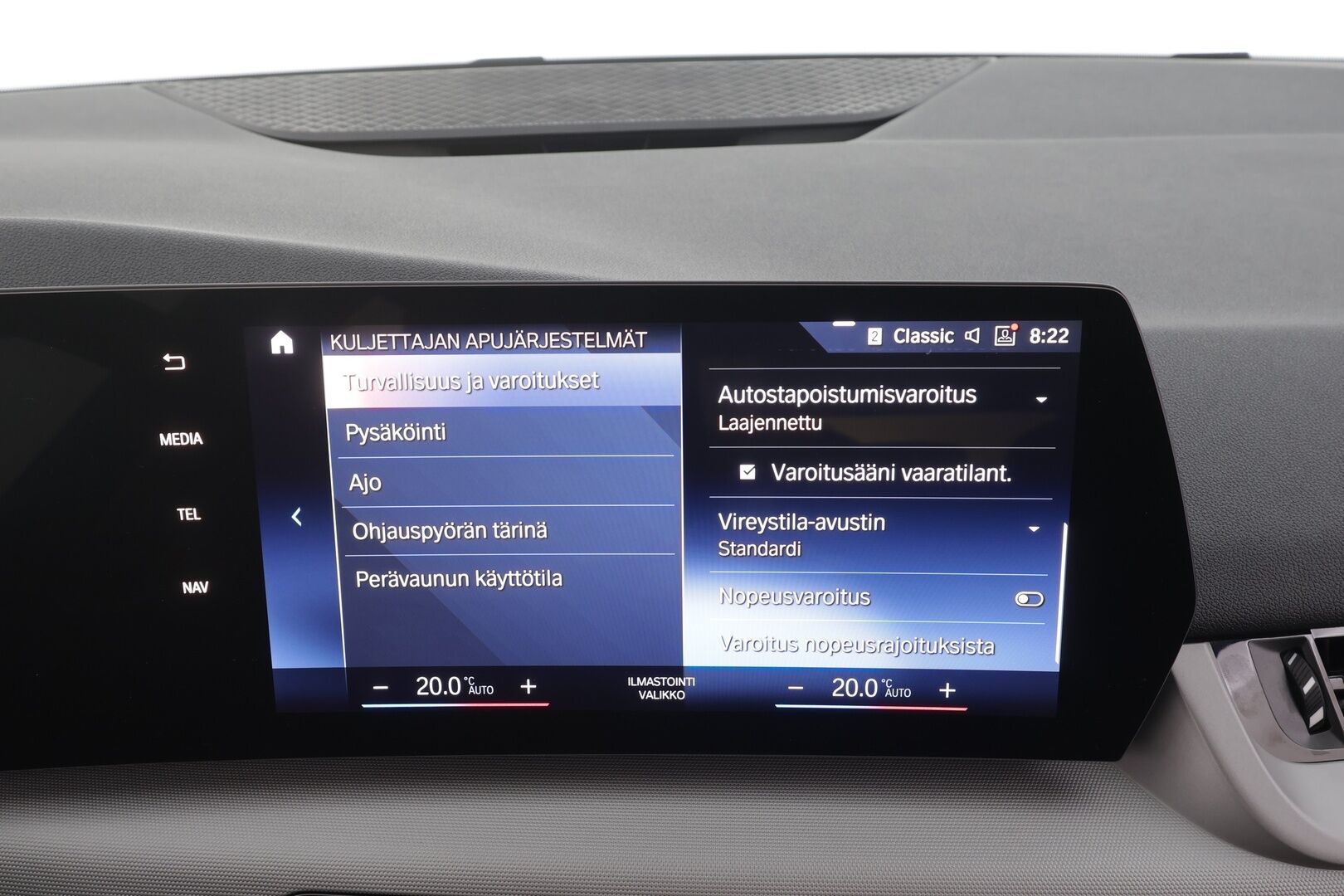 BMW 225 2023 U06 Active Tourer 225e xDrive Charged Edition - | Vakkari | Lisälämmitin | Koukku | Widescreen | Hierovat nahat | P.Kamera | LED | H/K | Apple&Android | 1.Om Suomi-auto | Kahdet Renkaat | Merkkihuollettu |