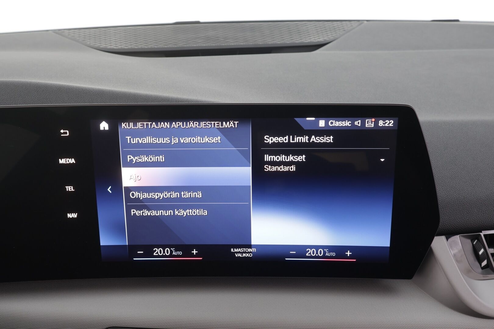 BMW 225 2023 U06 Active Tourer 225e xDrive Charged Edition - | Vakkari | Lisälämmitin | Koukku | Widescreen | Hierovat nahat | P.Kamera | LED | H/K | Apple&Android | 1.Om Suomi-auto | Kahdet Renkaat | Merkkihuollettu |