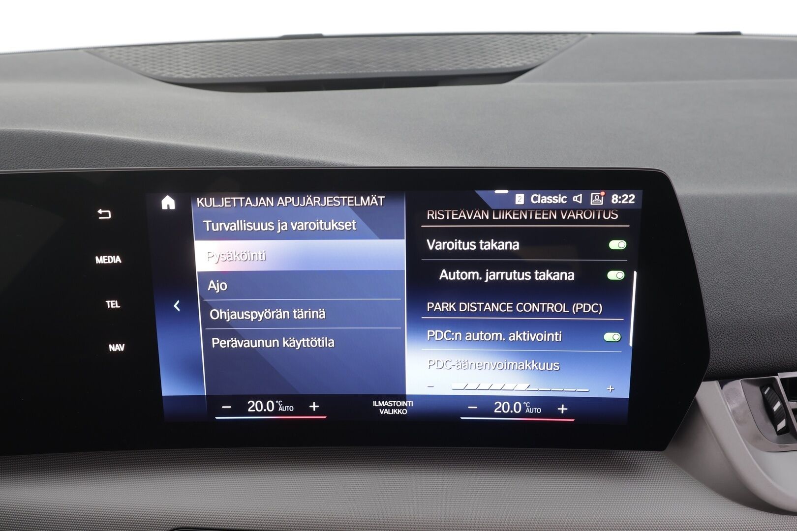 BMW 225 2023 U06 Active Tourer 225e xDrive Charged Edition - | Vakkari | Lisälämmitin | Koukku | Widescreen | Hierovat nahat | P.Kamera | LED | H/K | Apple&Android | 1.Om Suomi-auto | Kahdet Renkaat | Merkkihuollettu |