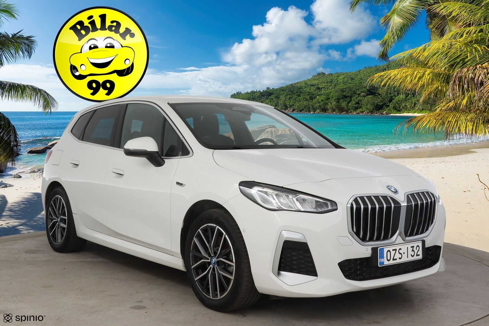 BMW 225 2023 U06 Active Tourer xDrive M Sport Charged Edition **Koukku / LED-valot / P.Kamera / Sporttipenkit / Navi / Kaistavahti** - 3,99 % KORKOTARJOUS TÄHÄN AUTOON 31.8. ASTI! - 1-om Suomi-auto / 2x Latauskaapelit / Kahdet Renkaat