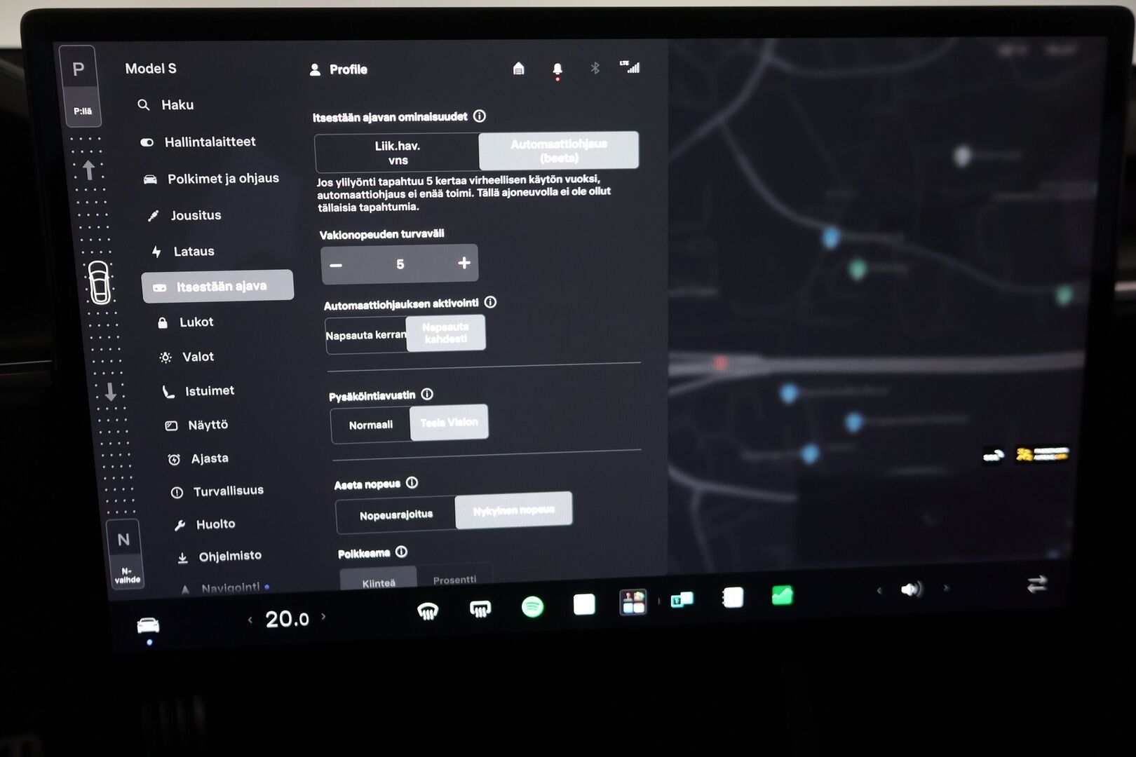 Tesla Model S 2023 Plaid - | Suomi-auto | Plaid | Ilm. Nahat | Yoke ratti | Ilma-alusta | Prem. Audio | ILP | Adapt. LED |