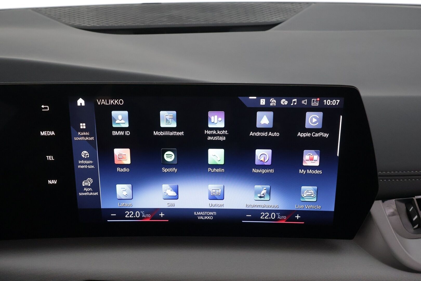 BMW 225 2023 U06 Active Tourer 225e xDrive Charged Edition * ACC / P.kamera / Adapt.LED / Comfort Access / Navi / Sähköluukku * - 1.Om Suomi-auto / Kahdet renkaat aluvanteilla / Merkkihuollettu