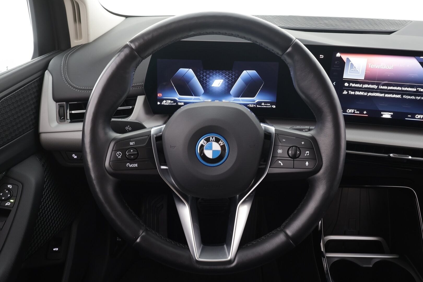 BMW 225 2023 U06 Active Tourer 225e xDrive Charged Edition *ACC / P.kamera / Adapt.LED / Comfort Access / Navi / Sähköluukku* - 1.Om Suomi-auto / Akku kuntotarkastettu / Kahdet renkaat aluvanteilla / Merkkihuollettu - HULLUT AVAJAISHULINAT KORKOTARJOUS 3,29 %