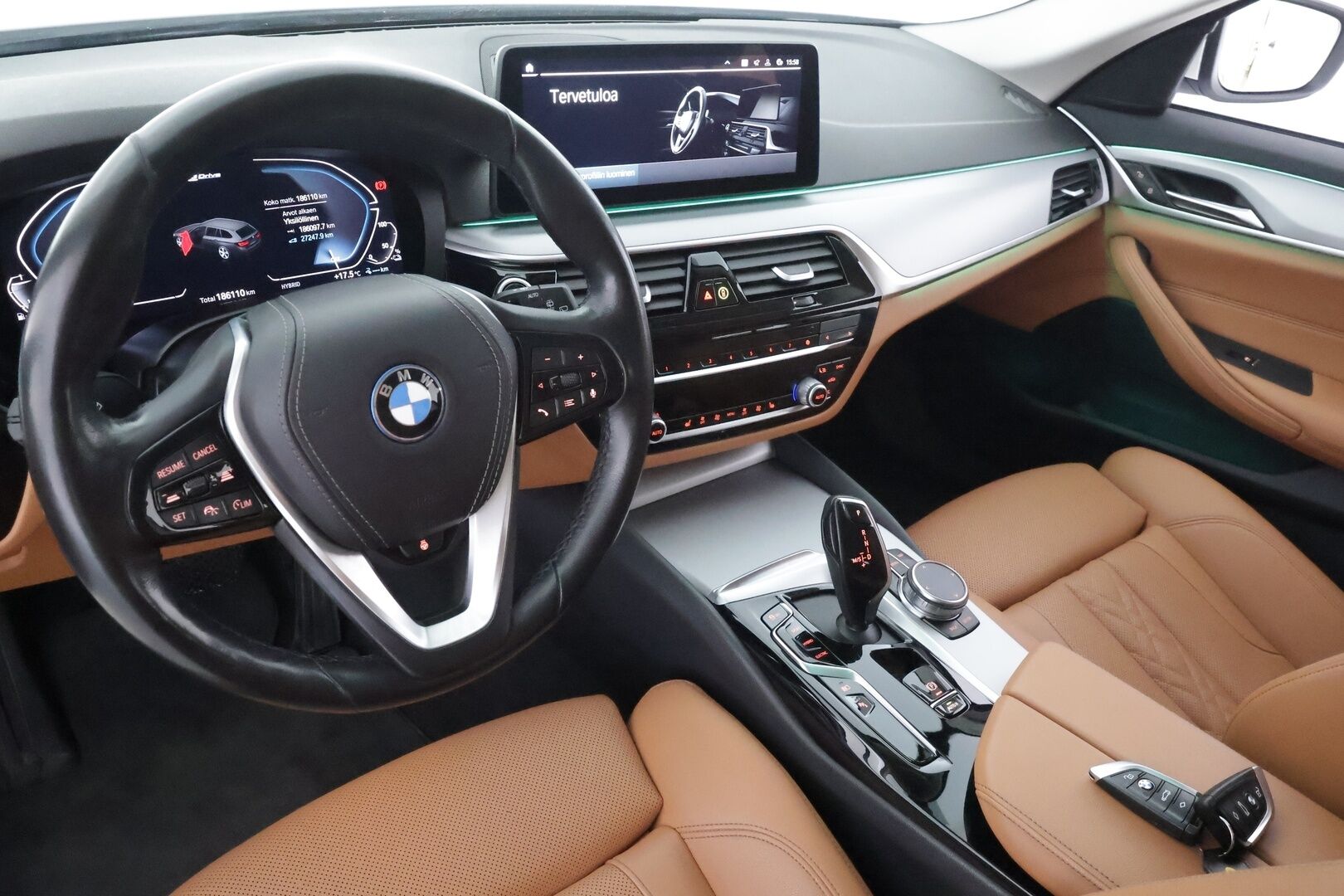 BMW 530 2023 G31 Touring 530e xDrive A Charged Edition - | ACC | HIFI | Konjakkinahat | Xtraboost | Sporttipenkit | Comfort Access | BSM | Ambient | P.kamera | Lämm. ratti | 1-om suomiauto | Merkkihuollot |