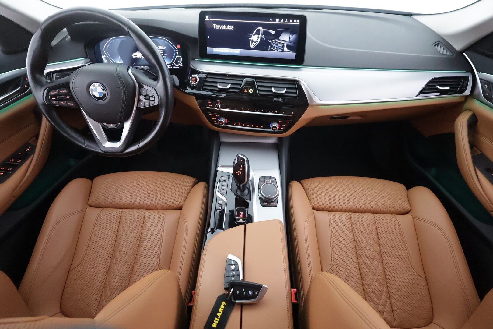 BMW 530 2023 G31 Touring 530e xDrive A Charged Edition - | ACC | HIFI | Konjakkinahat | Xtraboost | Sporttipenkit | Comfort Access | BSM | Ambient | P.kamera | Lämm. ratti | 1-om suomiauto | Merkkihuollot |
