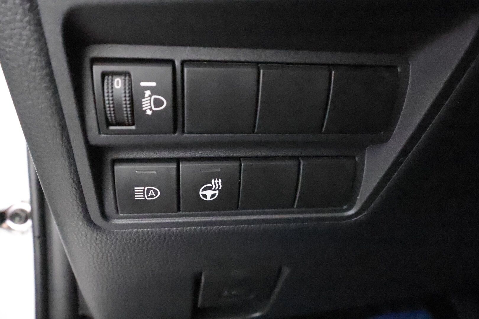 Toyota Yaris 2023 1,5 Hybrid Style - | ACC | LED | LTA | BSM | RCTA | P.kamera | Keyless | Lohko+sisälämmitin | Navi | Apple & Android | Lämm. ratti | Merkkihuollot |