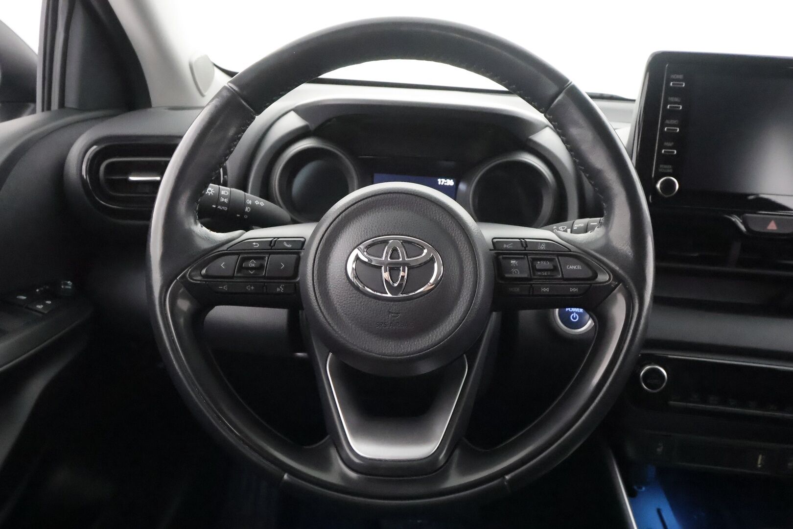 Toyota Yaris 2023 1,5 Hybrid Style - | ACC | LED | LTA | BSM | RCTA | P.kamera | Keyless | Lohko+sisälämmitin | Navi | Apple & Android | Lämm. ratti | Merkkihuollot |