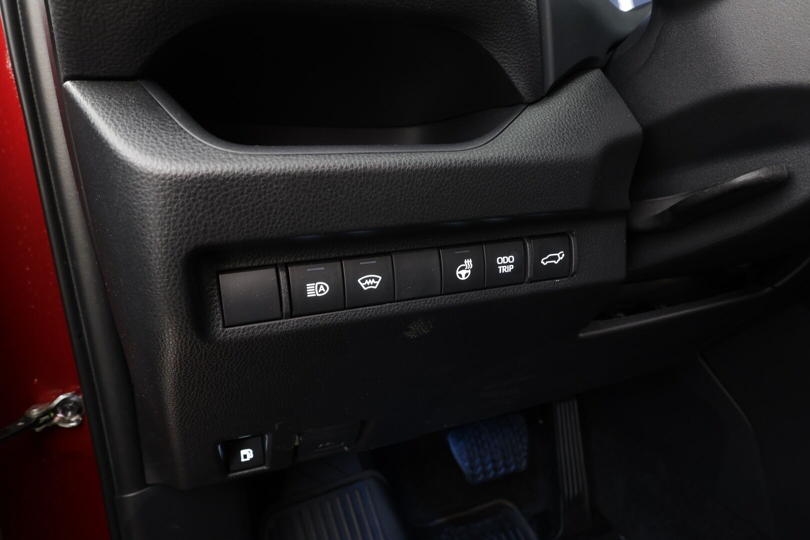 Toyota RAV4 2023 2,5 Hybrid Plus Edition * Webasto / ACC / LED / P.Kamera / Digimittaristo / Navi / Keyless - 1-om Suomi-auto / Kahdet renkaat aluvanteilla / Merkkihuollot - HULLUT AVAJAISHULINAT KORKOTARJOUS 3,29 %