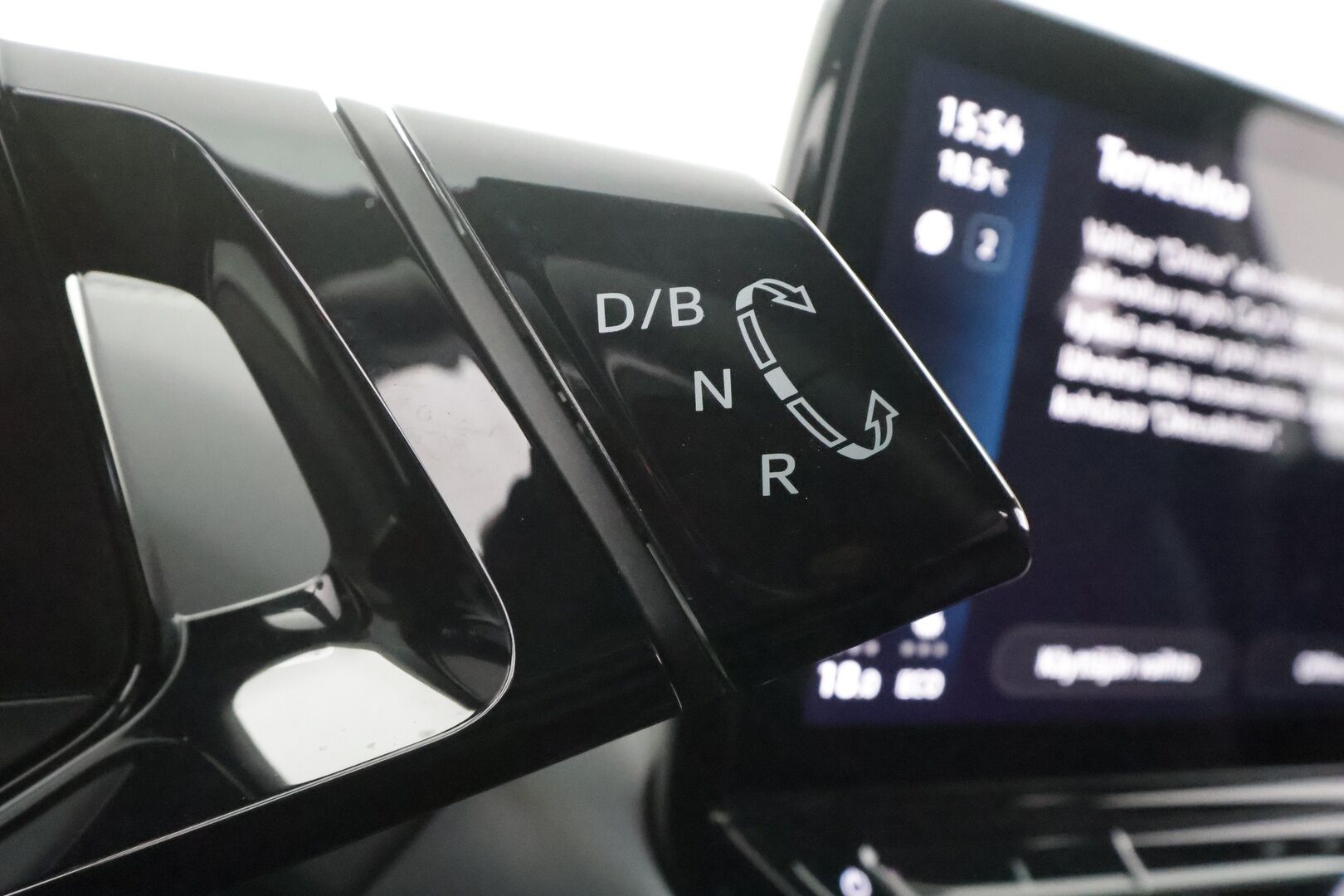 Volkswagen ID.5 2023 Pro Performance 150 kW, akku 77 kWh - | ILP | ACC | LED | P.Kamera | Navi | Kaistavahti | Keyless | Digimittaristo | Nahka-Alcantara | Ratinlämmitys | Kahdet renkaat | Suomi-auto | 2x Latauskaapelit | Merkkihuollot |