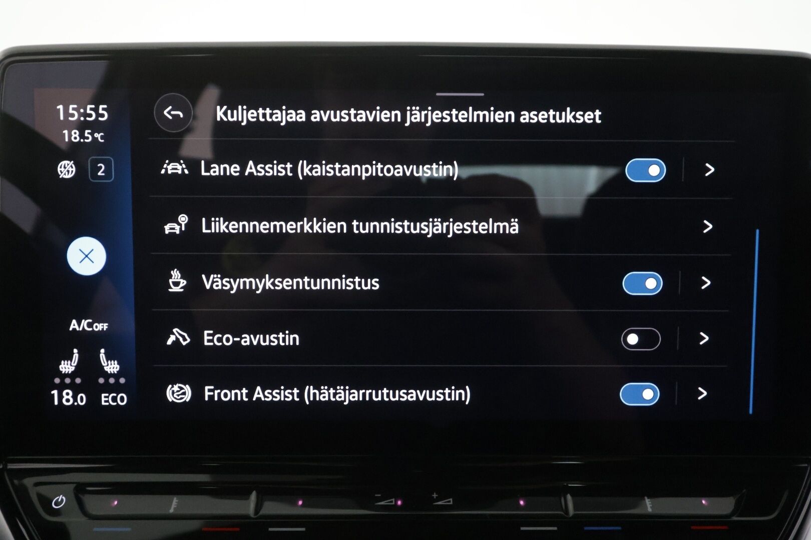 Volkswagen ID.5 2023 Pro Performance 150 kW, akku 77 kWh - | ILP | ACC | LED | P.Kamera | Navi | Kaistavahti | Keyless | Digimittaristo | Nahka-Alcantara | Ratinlämmitys | Kahdet renkaat | Suomi-auto | 2x Latauskaapelit | Merkkihuollot |