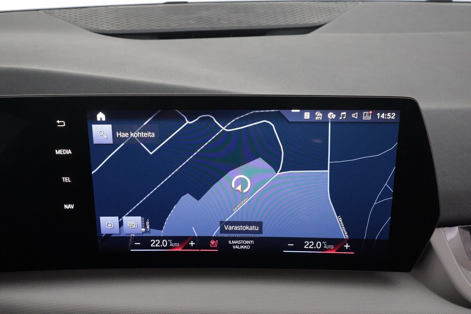 BMW 225 2023 U06 Active Tourer 225e xDrive Charged Edition * Vakkari / P.kamera / Navi / Ratinlämmitin / Sähköluukku / LED * - 1.Om Suomi-auto / Kahdet renkaat aluvanteilla / Merkkihuollettu