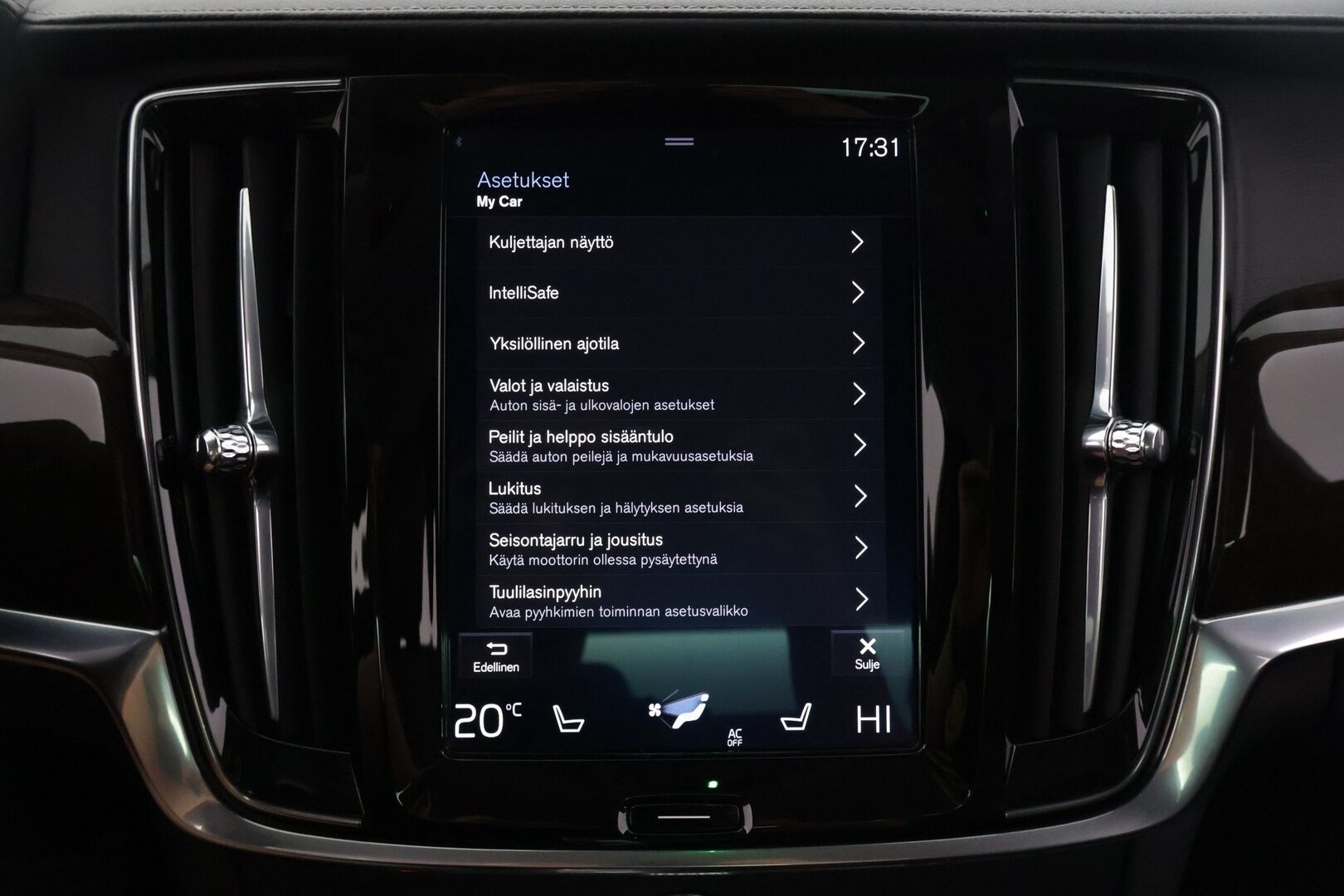 Volvo S90 2019 T8 AWD Inscription aut *Adapt. Vakkari / Webasto / Tutkat / CarPlay&Android Auto* - *Jakohihna vaihdettu 2024 / Juuri huollettu / 2x renkaat ja vanteet*