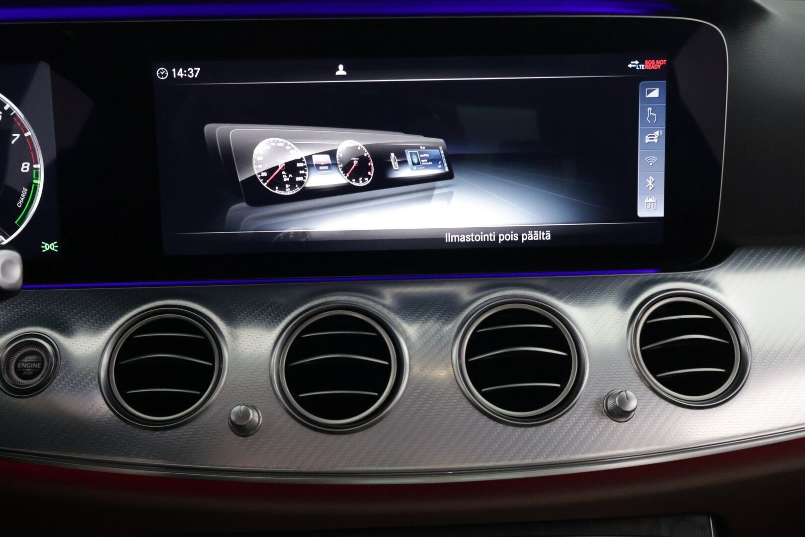 Mercedes-Benz E 2020 300 e A Business Avantgarde Edition EQ Power * Distronic Plus / HUD / 360° Kamera / Sporttinahat / Ohjausavustin * - 3,99 % KORKOTARJOUS TÄHÄN AUTOON - *2x Renkaat Alumiinivanteilla / KeylessGo / Jäätävän siisti!*