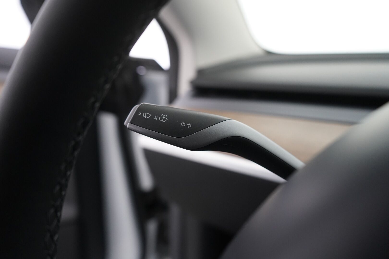 Tesla Model 3 2021 Long Range Dual Motor *ACC / ILP / Lasikatto / S.kontti / Kamera* - Seuraava katsastus 15.9.2027 / Kahdet premium renkaat alumiinivantein - HULLU BLACKWEEK KORKOTARJOUS 2,49%