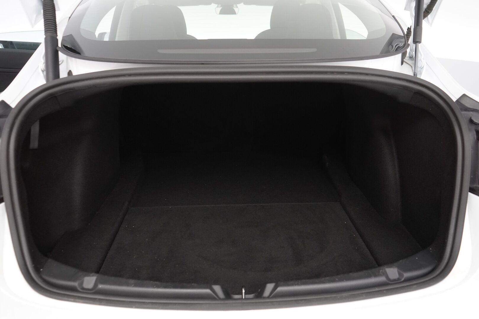 Tesla Model 3 2021 Long Range Dual Motor *ACC / ILP / Lasikatto / S.kontti / Kamera* - Seuraava katsastus 15.9.2027 / Kahdet premium renkaat alumiinivantein - HULLU BLACKWEEK KORKOTARJOUS 2,49%