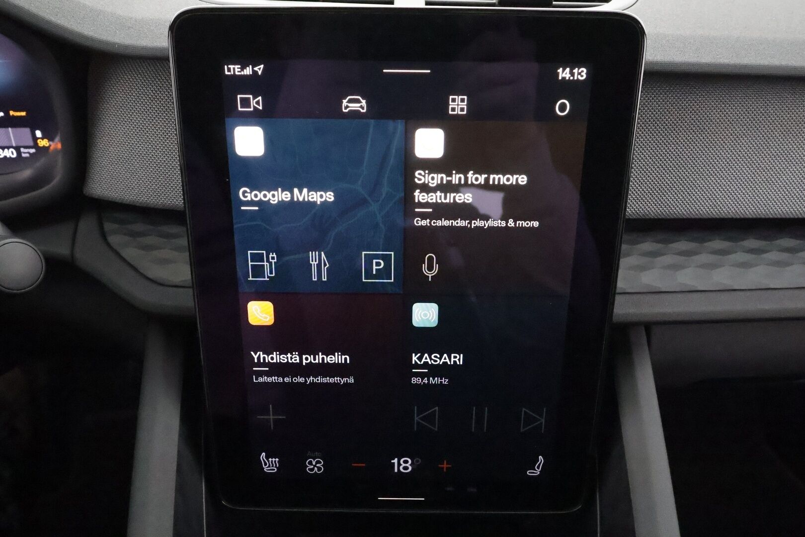 Polestar 2 2023 Standard Range Single Motor, 170kW * ACC / 360 / Koukku / LED / Muistipenkki / Navi / Keyless * - 1-om Suomi-auto / Akku kuntotarkastettu SoH 94,1% / Kahdet renkaat aluvanteilla