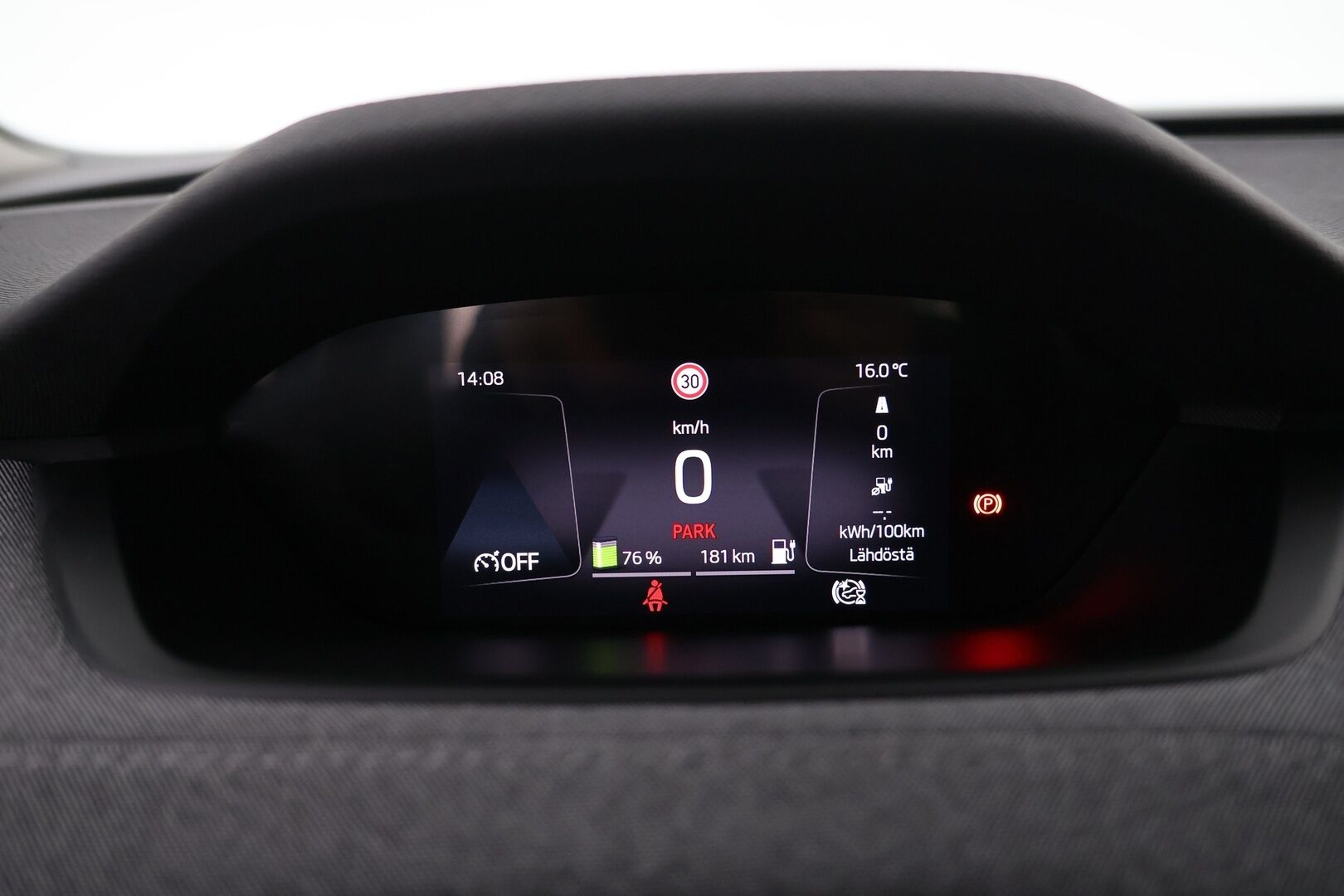 SKODA ENYAQ 2021 60 iV ** Vetokoukku / Navi / P-Kamera / Keyless ** - Huippu sähköauto / Edullinen perheauto / Hyvin pidetty!