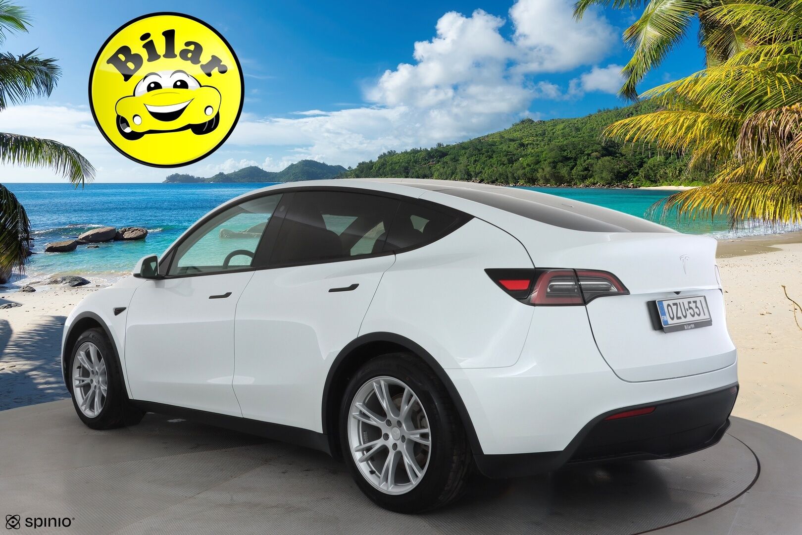 Tesla Model Y 2023 RWD - | ACC | ILP | Koukku | Ryzen | Matrix | Premium Audio | Lasikatto | Nahkasisusta | Muistipenkki | P.kamera | 2x renkaat aluin | 1-om suomiauto |