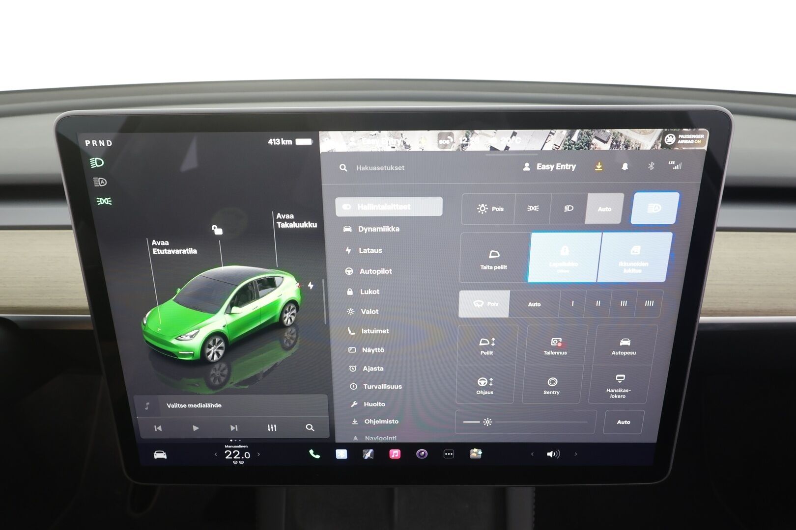 Tesla Model Y 2023 RWD - | ACC | ILP | Koukku | Ryzen | Matrix | Premium Audio | Lasikatto | Nahkasisusta | Muistipenkki | P.kamera | 2x renkaat aluin | 1-om suomiauto |