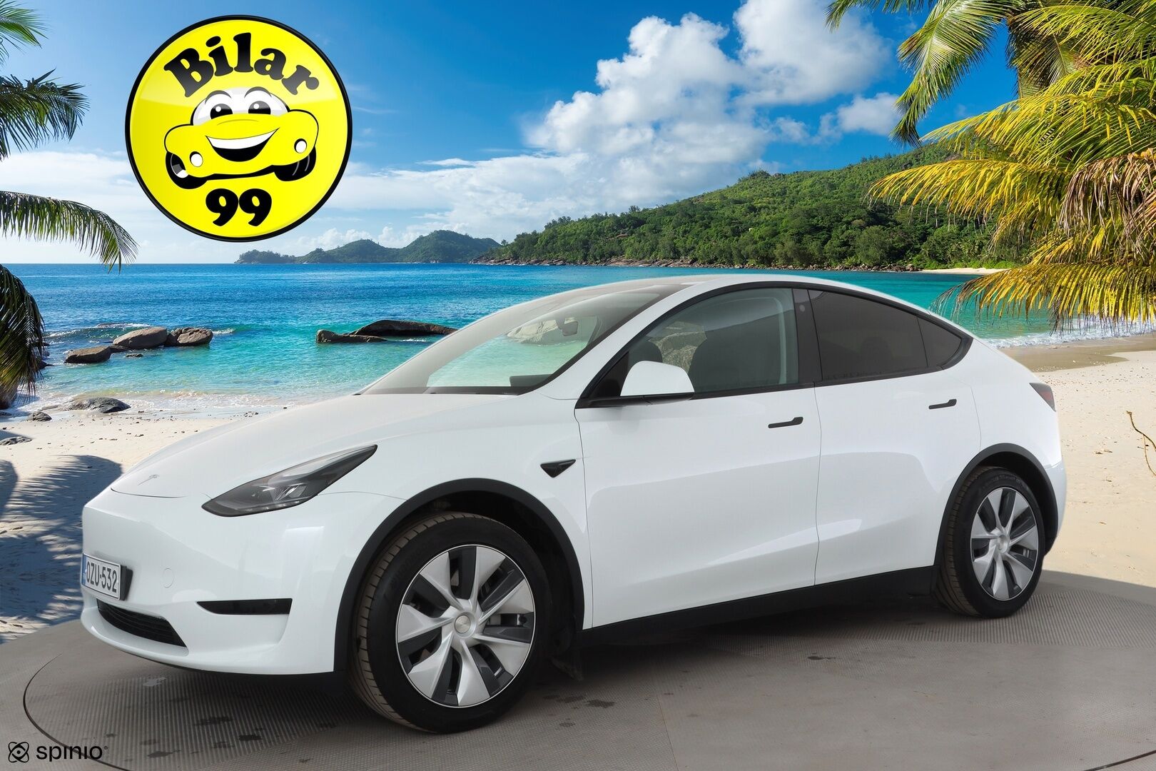 Tesla Model Y 2023 RWD * Koukku / ILP / ACC / Lasikatto / Premium Audio / P.Kamera / Matrix-LED / Muistipenkki / Kaistavahti * - 1-om Suomi-auto / 2x Latauskaapelit / Kahdet renkaat aluvanteilla