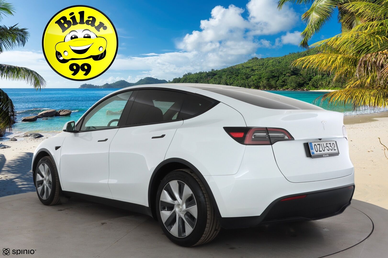 Tesla Model Y 2023 RWD * Koukku / ILP / ACC / Lasikatto / Premium Audio / P.Kamera / Matrix-LED / Muistipenkki / Kaistavahti * - 1-om Suomi-auto / 2x Latauskaapelit / Kahdet renkaat aluvanteilla