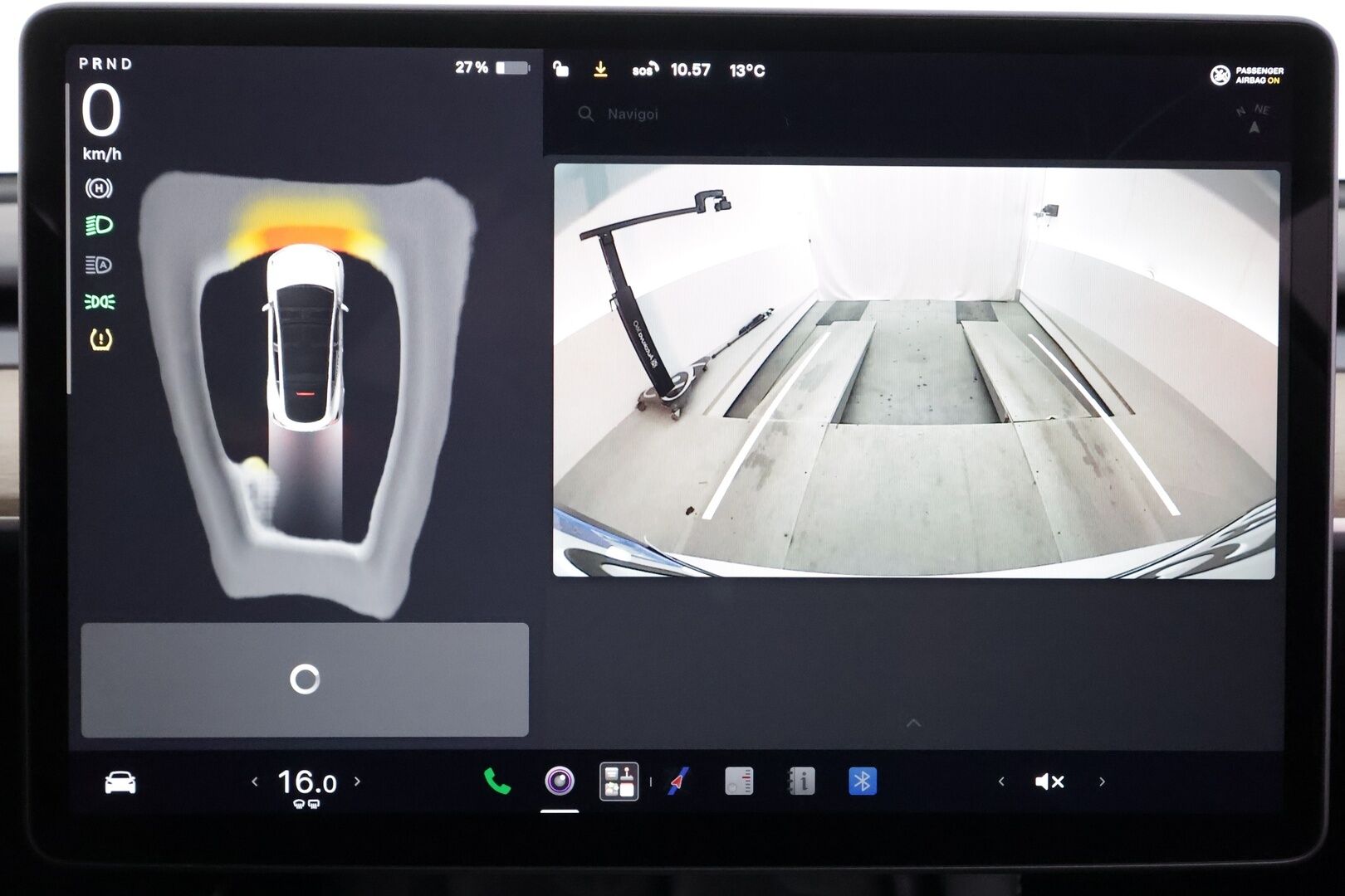 Tesla Model Y 2023 RWD - | ACC | ILP | Koukku | 1-om suomiauto | Lasikatto | Premium Audio | Matrix-LED | Sähkönahat | Muistipenkki | P.kamera | 2x renkaat aluin |
