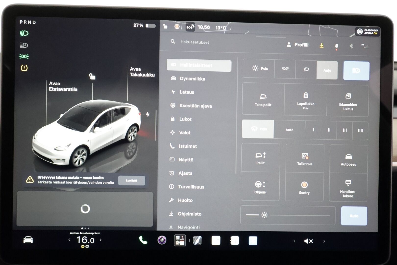 Tesla Model Y 2023 RWD - | ACC | ILP | Koukku | 1-om suomiauto | Lasikatto | Premium Audio | Matrix-LED | Sähkönahat | Muistipenkki | P.kamera | 2x renkaat aluin |
