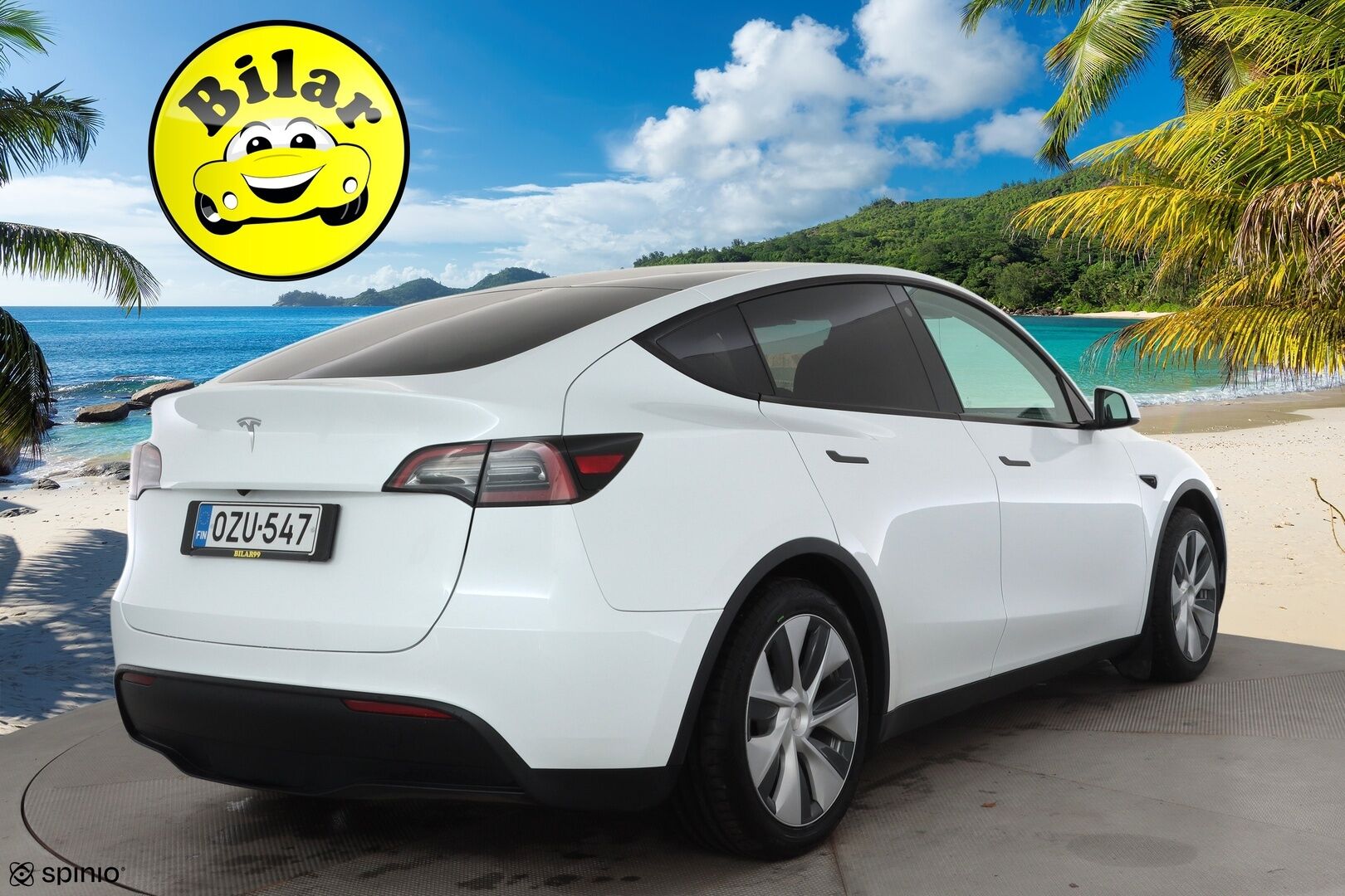 Tesla Model Y 2023 RWD - | ACC | ILP | Koukku | 1-om suomiauto | Lasikatto | Premium Audio | Matrix-LED | Sähkönahat | Muistipenkki | P.kamera | 2x renkaat aluin |