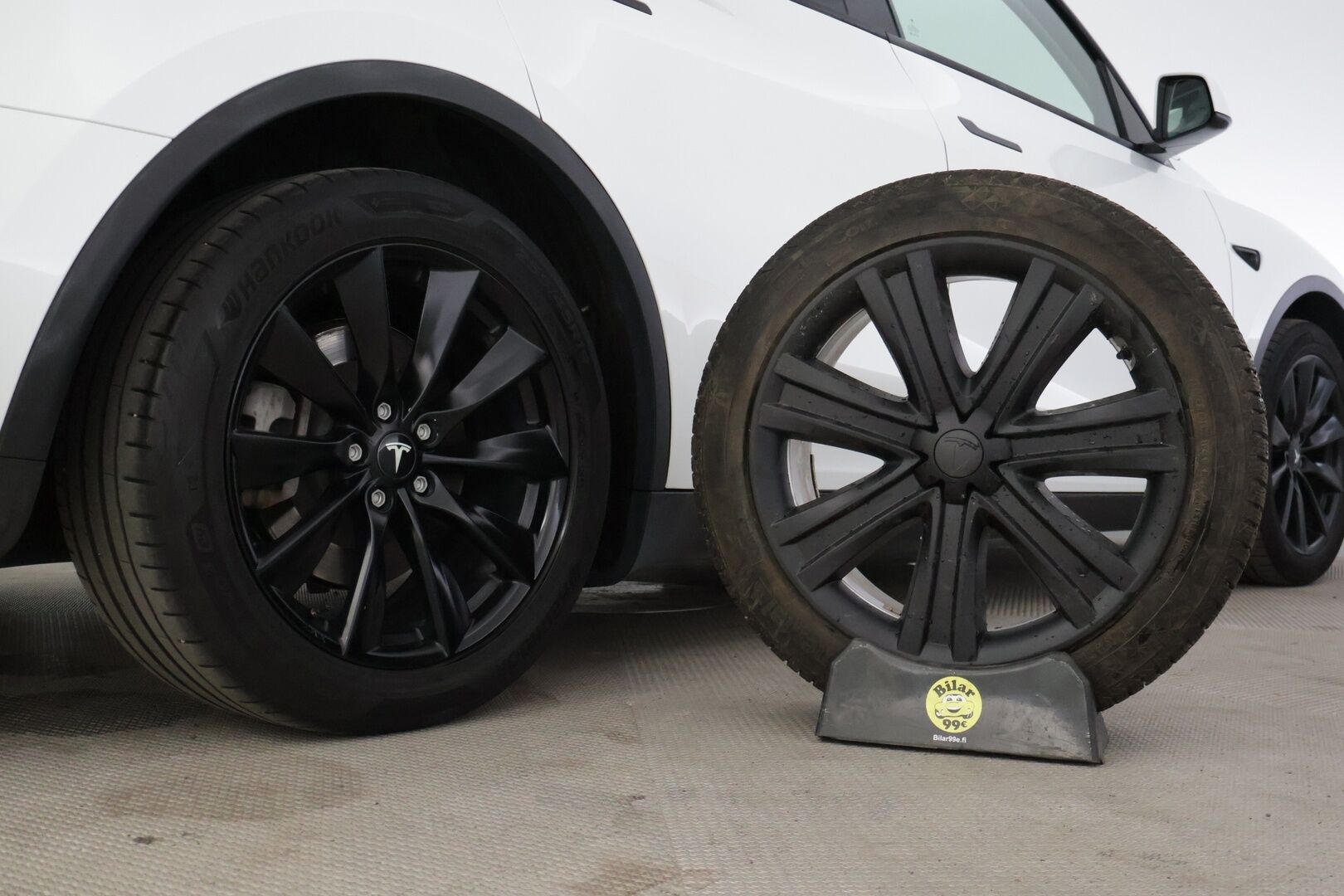 Tesla Model Y 2023 Long Range - 3,99 % KORKOTARJOUS TÄHÄN AUTOON 31.8. ASTI! - * Juuri tullut *