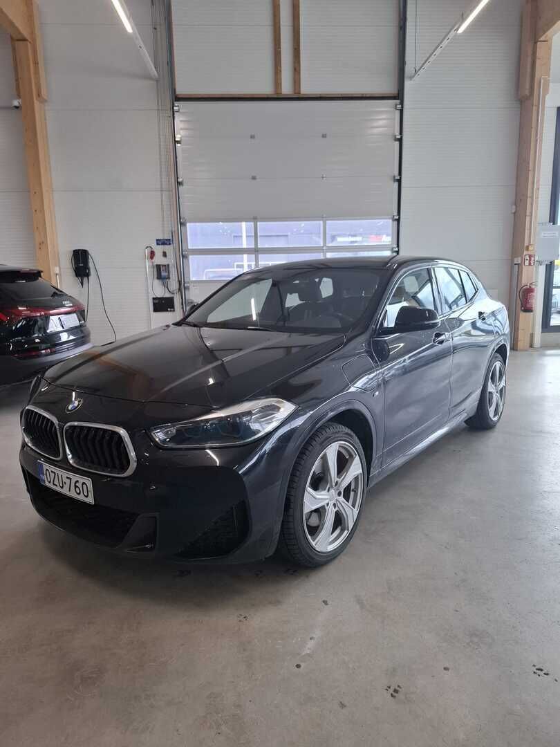 BMW X2 2021 F39 xDrive 25e A Charged Edition M sport - 3,99 % KORKOTARJOUS TÄHÄN AUTOON - Vakkari / Navi / Sähköinen takaluukku / LED-ajovalot / Tutka