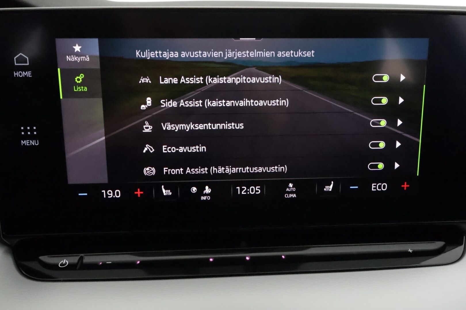 Skoda Octavia 2021 Combi 1,4 TSI PHEV Style iV DSG *Webasto / Panorama / ACC / Matrix-LED / Kamera / Muistipenkit / Navi* - Kahdet renkaat Skodan vanteilla / SUPER VARUSTEET!
