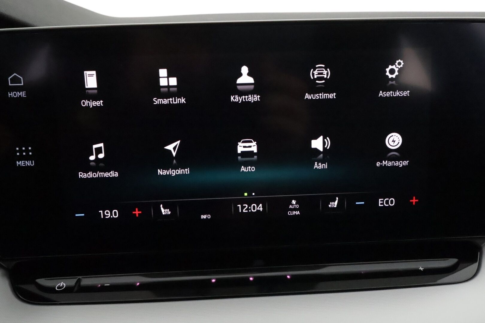 Skoda Octavia 2021 Combi 1,4 TSI PHEV Style iV DSG *Webasto / Panorama / ACC / Matrix-LED / Kamera / Muistipenkit / Navi* - Kahdet renkaat Skodan vanteilla / SUPER VARUSTEET!