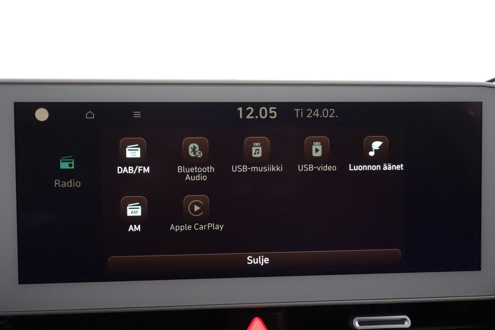 Hyundai IONIQ 5 2022 73 kWh 305 hv AWD Premium * ACC / HUD / ILP / Relax-istuimet / Koukku / Bose / 360° / Ilmastoidut nahat / Solar Roof * - Akku kuntotarkastettu / Kahdet renkaat aluvanteilla / Merkkihuollettu / Huippuvarusteet