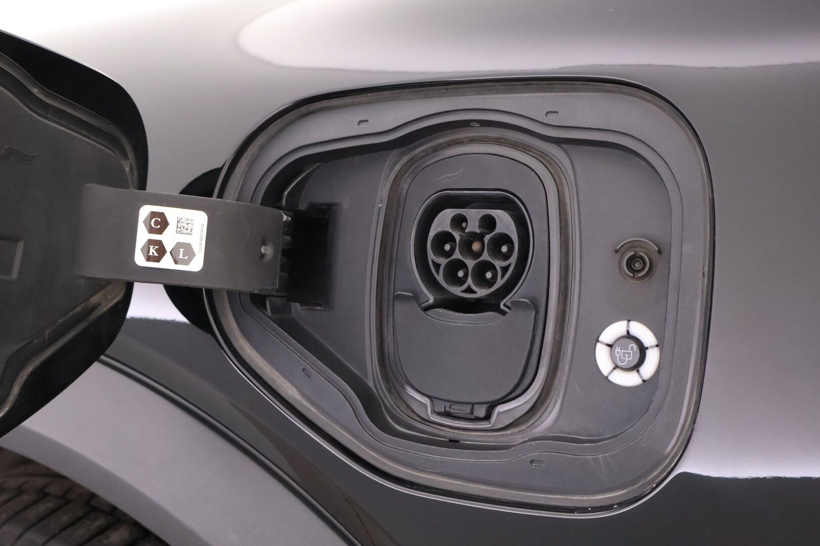 Ford Mustang 2021 75kWh 269hv A1 RWD 5-ovinen - Adapt.Vakkari / Bang & Olufsen / Nahkasisusta / 360-Kamera / BLIS / 2x Renkaat aluvantein / Juuri tullut Tampereelle!