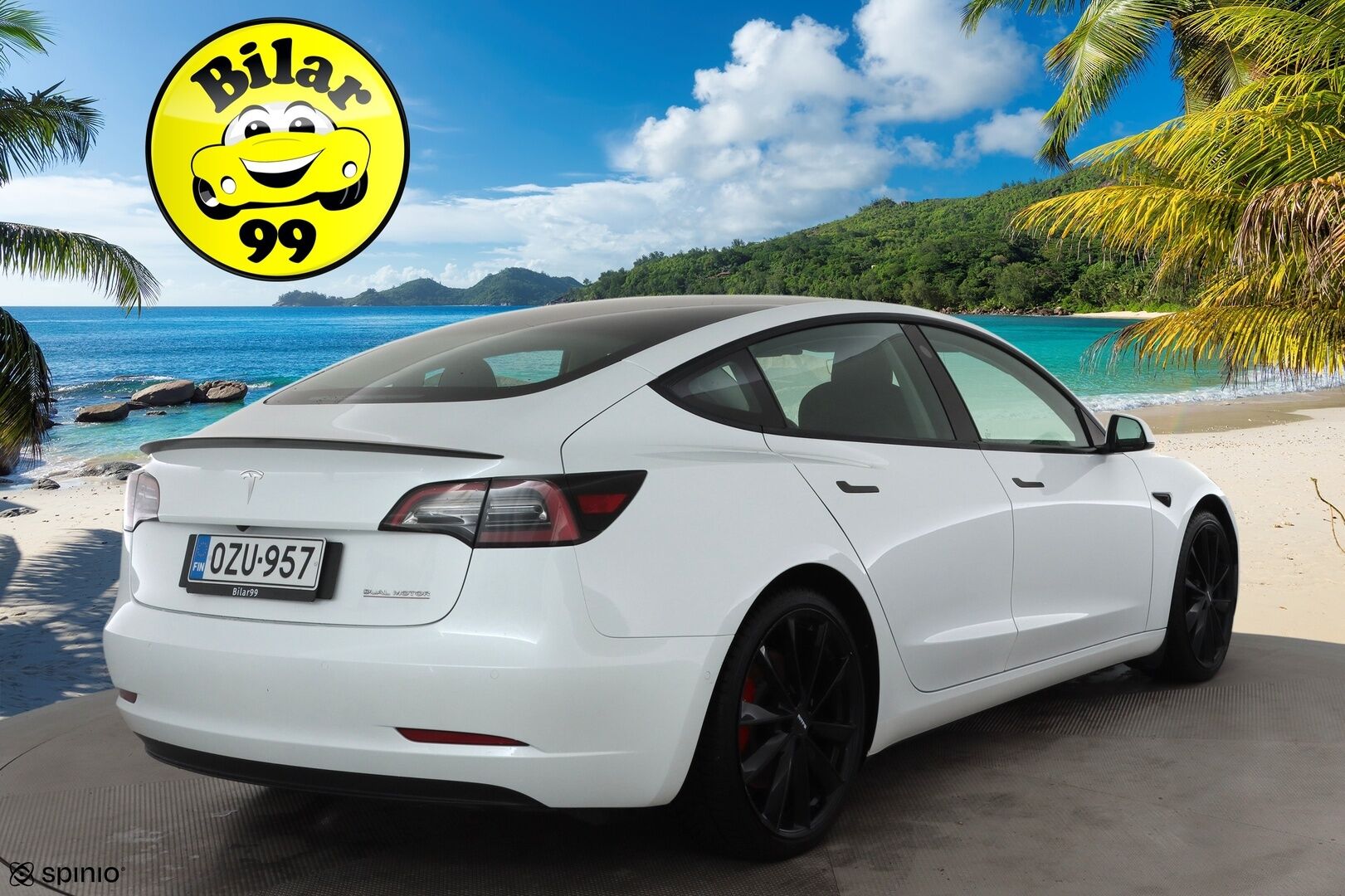 Tesla Model 3 2022 Performance * Premium Audio / Lasikatto / Nahat / ILP / Matrix LED / P.kamera * - Kahdet renkaat aluvanteilla - HULLU BLACKWEEK KORKOTARJOUS 2,49%