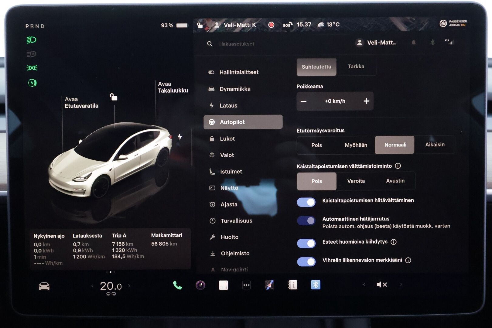 Tesla Model 3 2022 Performance * Premium Audio / Lasikatto / Nahat / ILP / Matrix LED / P.kamera * - Kahdet renkaat aluvanteilla - HULLU BLACKWEEK KORKOTARJOUS 2,49%