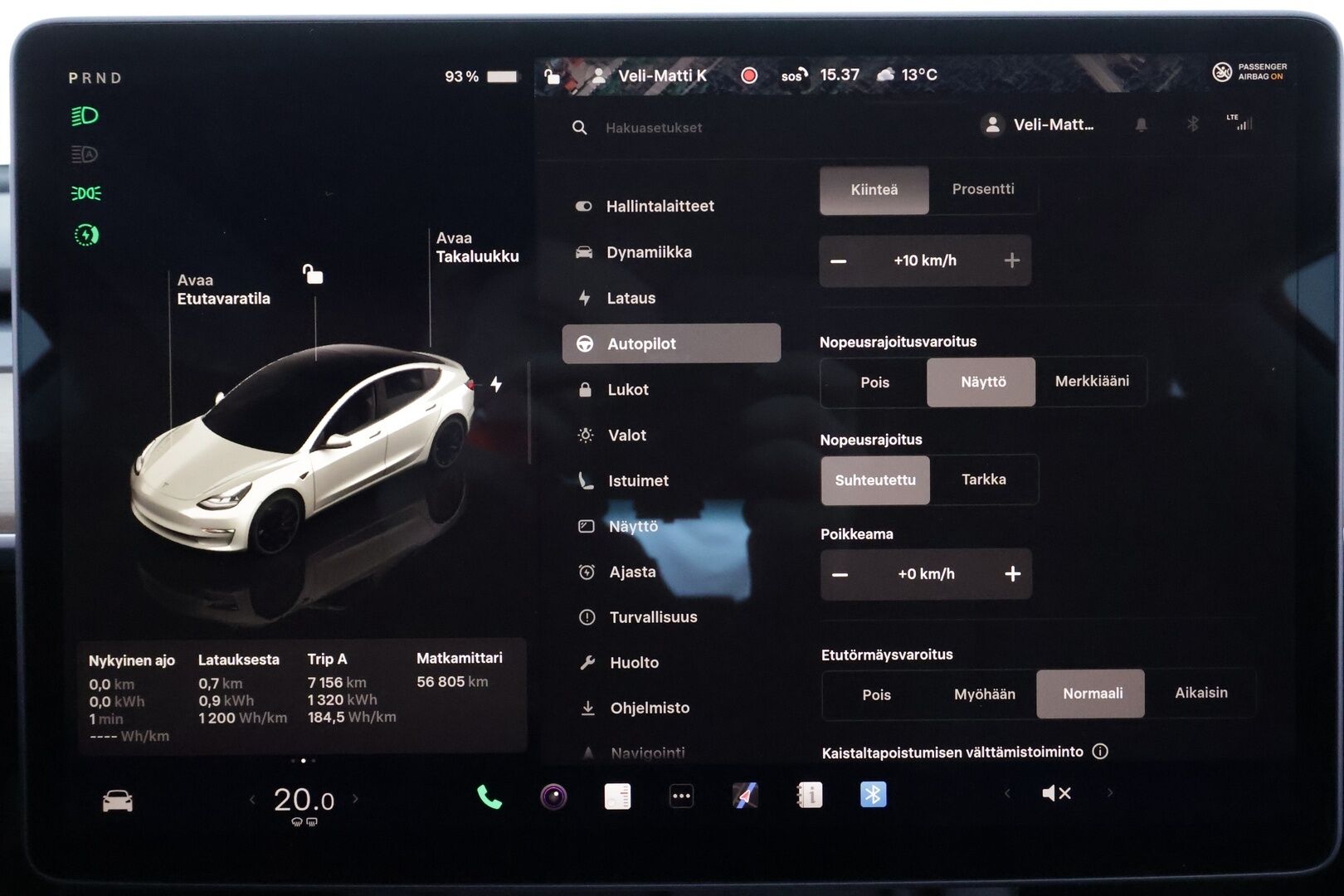 Tesla Model 3 2022 Performance * Premium Audio / Lasikatto / Nahat / ILP / Matrix LED / P.kamera * - Kahdet renkaat aluvanteilla - HULLU BLACKWEEK KORKOTARJOUS 2,49%