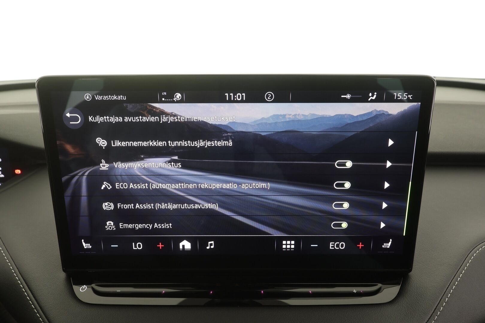 Skoda Enyaq 2023 80x 4x4 SportLine iV - | ACC | ILP | Skoda Crystal Matrix-LED | 360-kamera | Muistipenkit | Keyless | Apple&Android | 1.Om Suomiauto | Kahdet Renkaat | Merkkihuollettu |