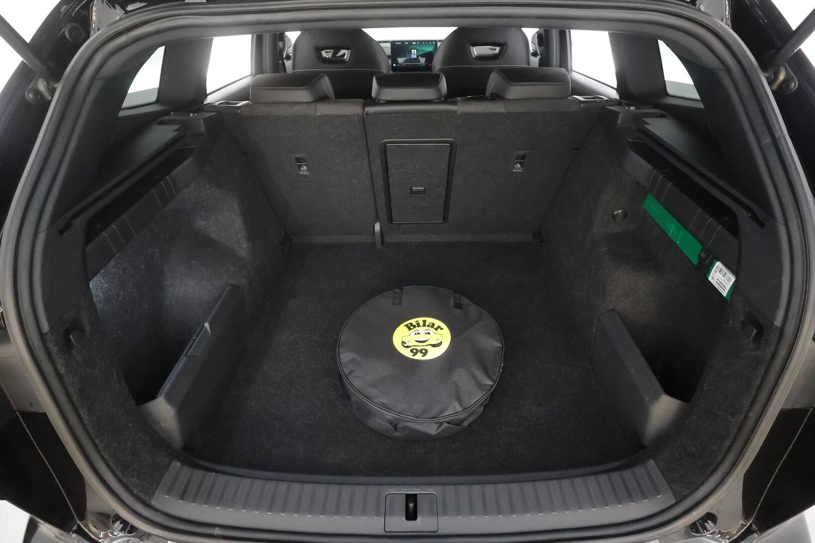 Skoda Enyaq 2023 80x 4x4 SportLine iV - | ACC | ILP | Skoda Crystal Matrix-LED | 360-kamera | Muistipenkit | Keyless | Apple&Android | 1.Om Suomiauto | Kahdet Renkaat | Merkkihuollettu |
