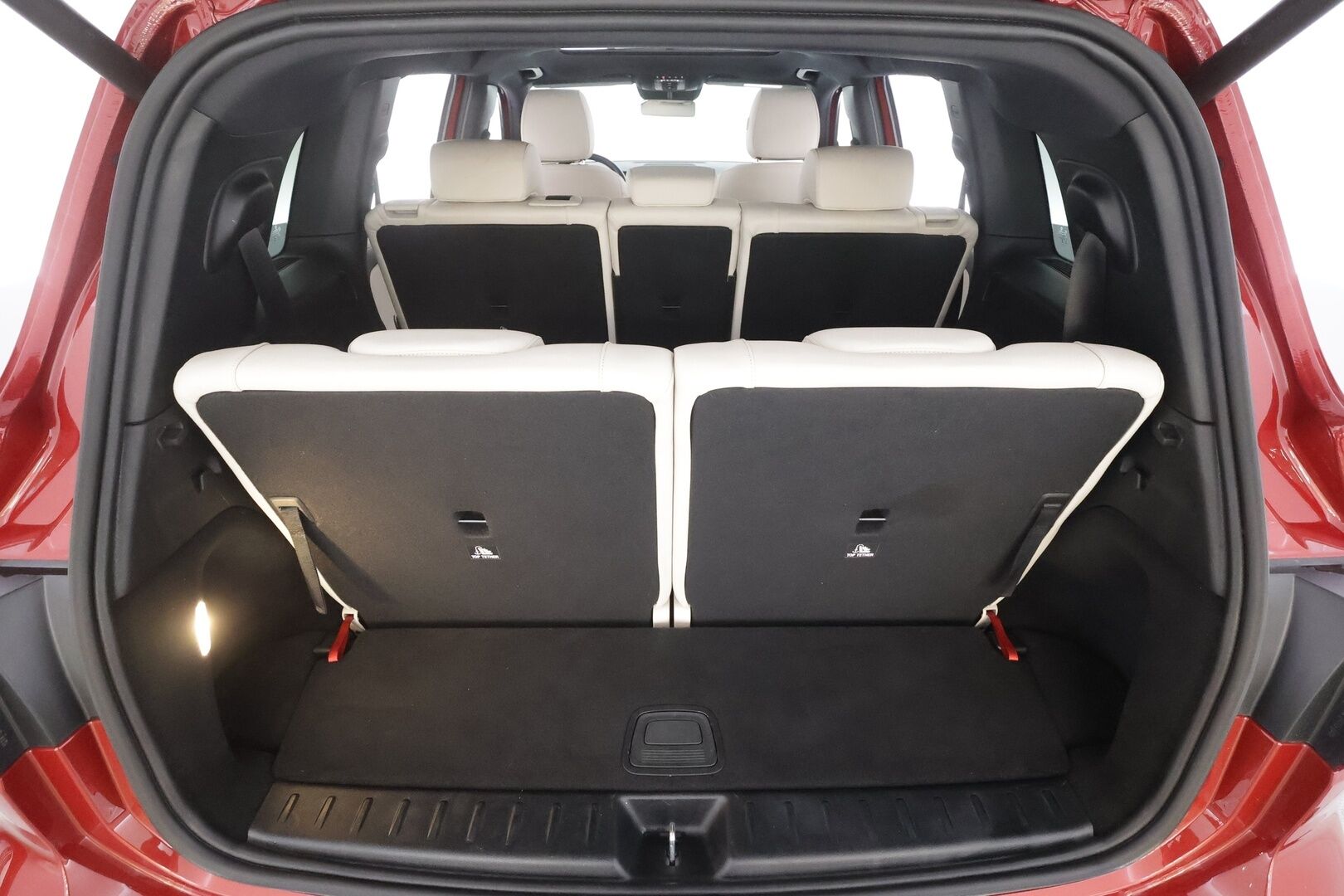 Mercedes-Benz EQB 2023 300 4MATIC Business - | 7-paikkainen | DTR+Q | ILP | Sporttinahat muistilla | Panorama | 360° | Ambient light | Widescreen | Keyless | 1-om suomiauto | Merkkihuollot | 